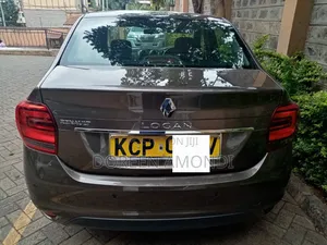 Renault Logan 2017 Gray