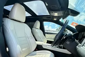 Lexus RX 2019 Off white
