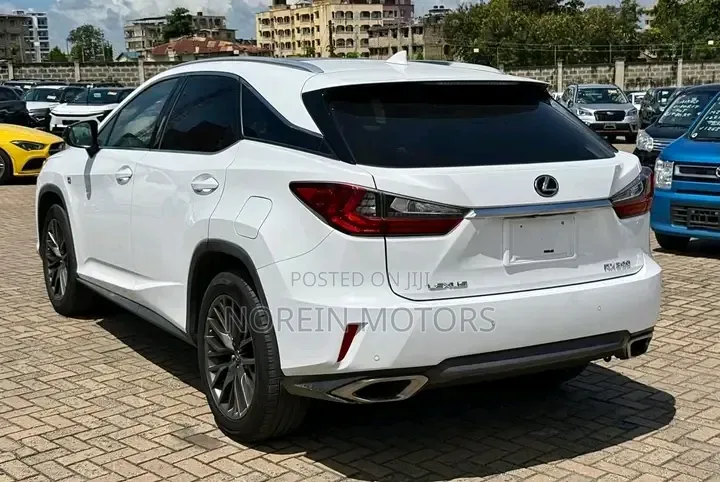 Lexus RX 2019 Off white