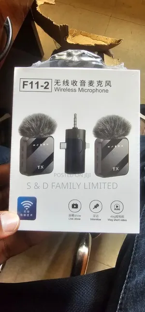 F11-2 Wireless Microphone