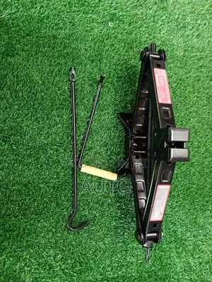 Heavy Duty 2 Ton Scissor Car Jack With Handle