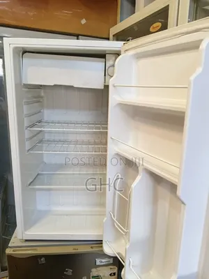 90l Single Door Fridge (Used)
