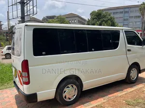 Toyota HiAce 2014 White