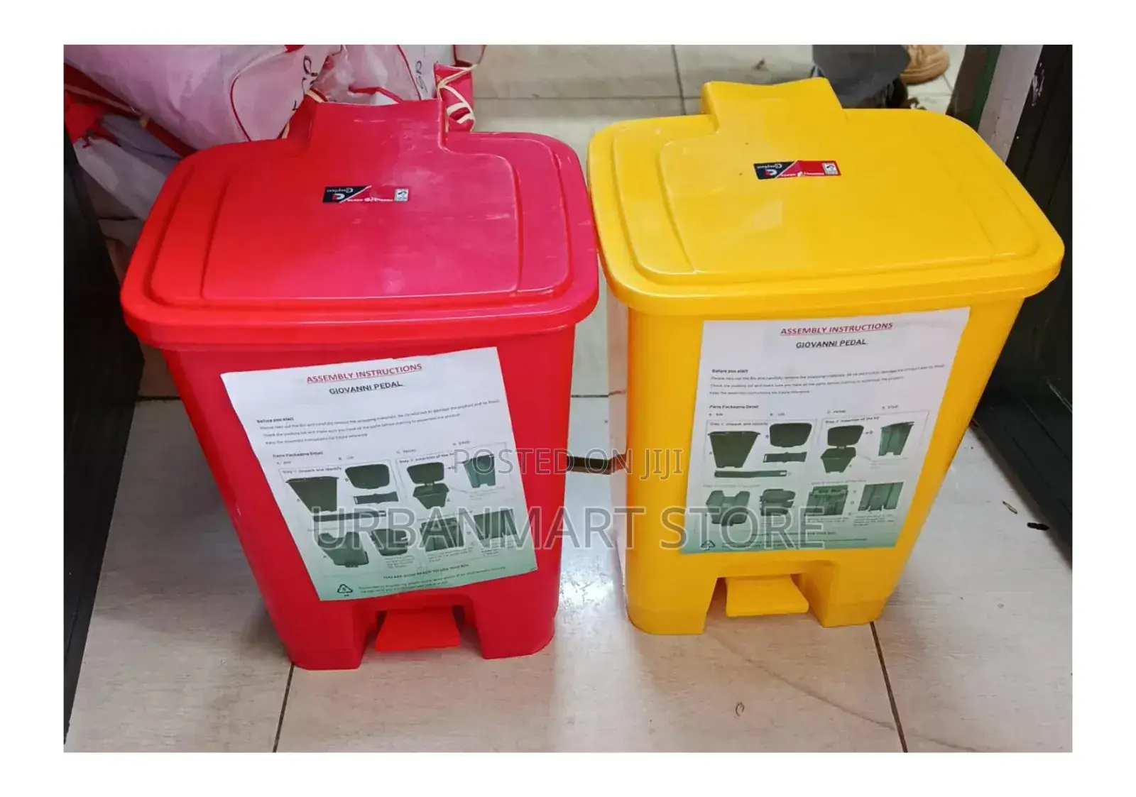 30 Litre Foot Pedal Dustbin for Kitchen Home Use