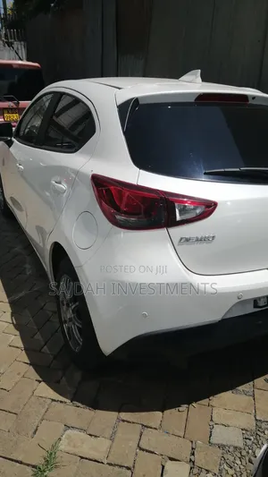 Mazda Demio 2019 White