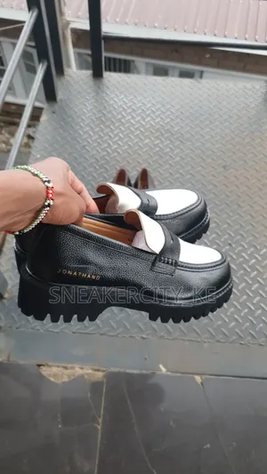 Jonathan D Loafers