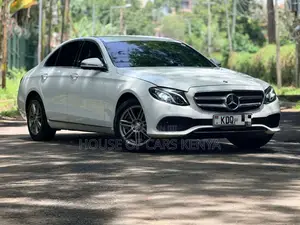 Mercedes-Benz E200 2018 White