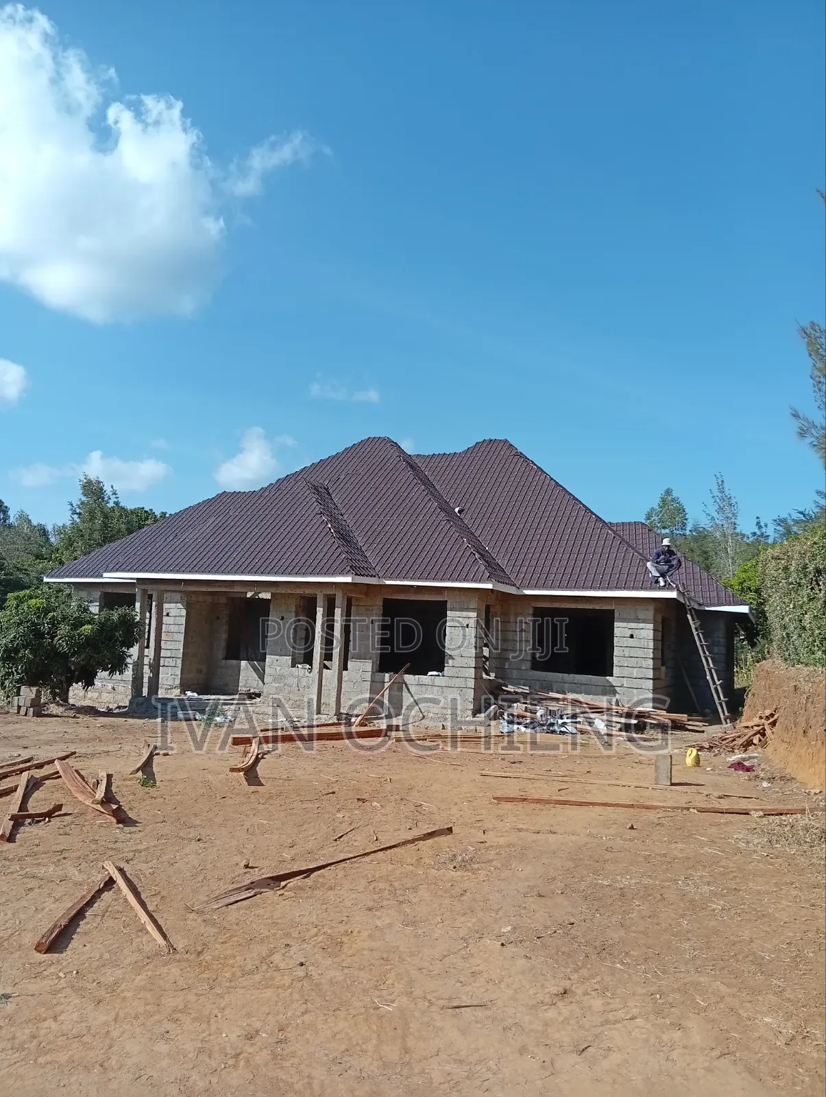 Meru Roofing and Interiors
