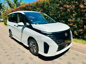 Nissan Serena 2019 White