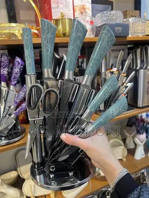 Bass 8-Piece Stainless Steel Kitchen Knife Set