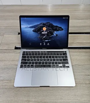 Laptop Apple MacBook Pro 2020 16GB Intel Core i7 SSD 512GB