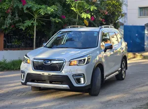 Subaru Forester Sport AWD 2019 White