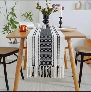 Braided Woven Textured Table Runner With Tassels + 6pcs Mats