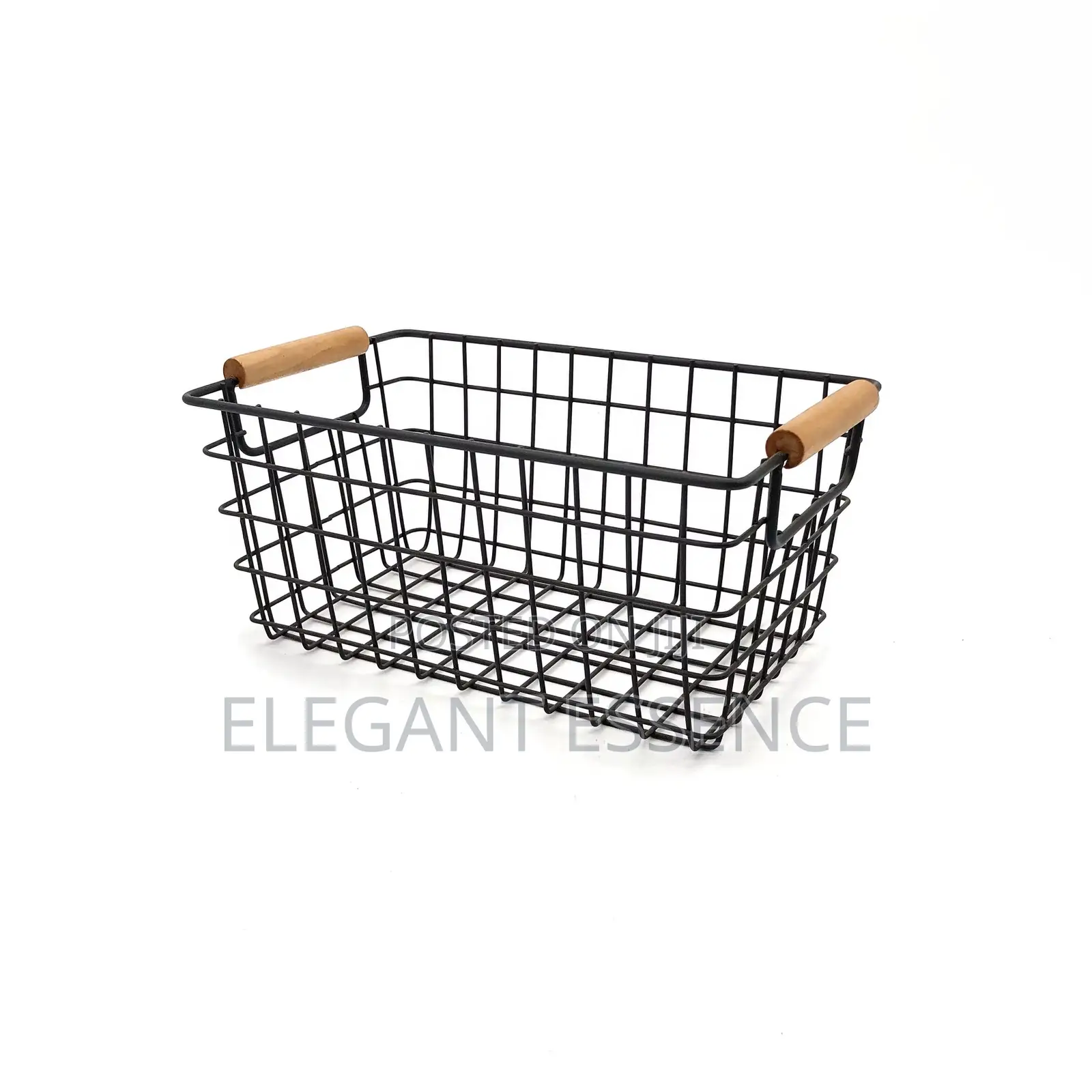 Metallic Mesh Basket With Wooden Handle