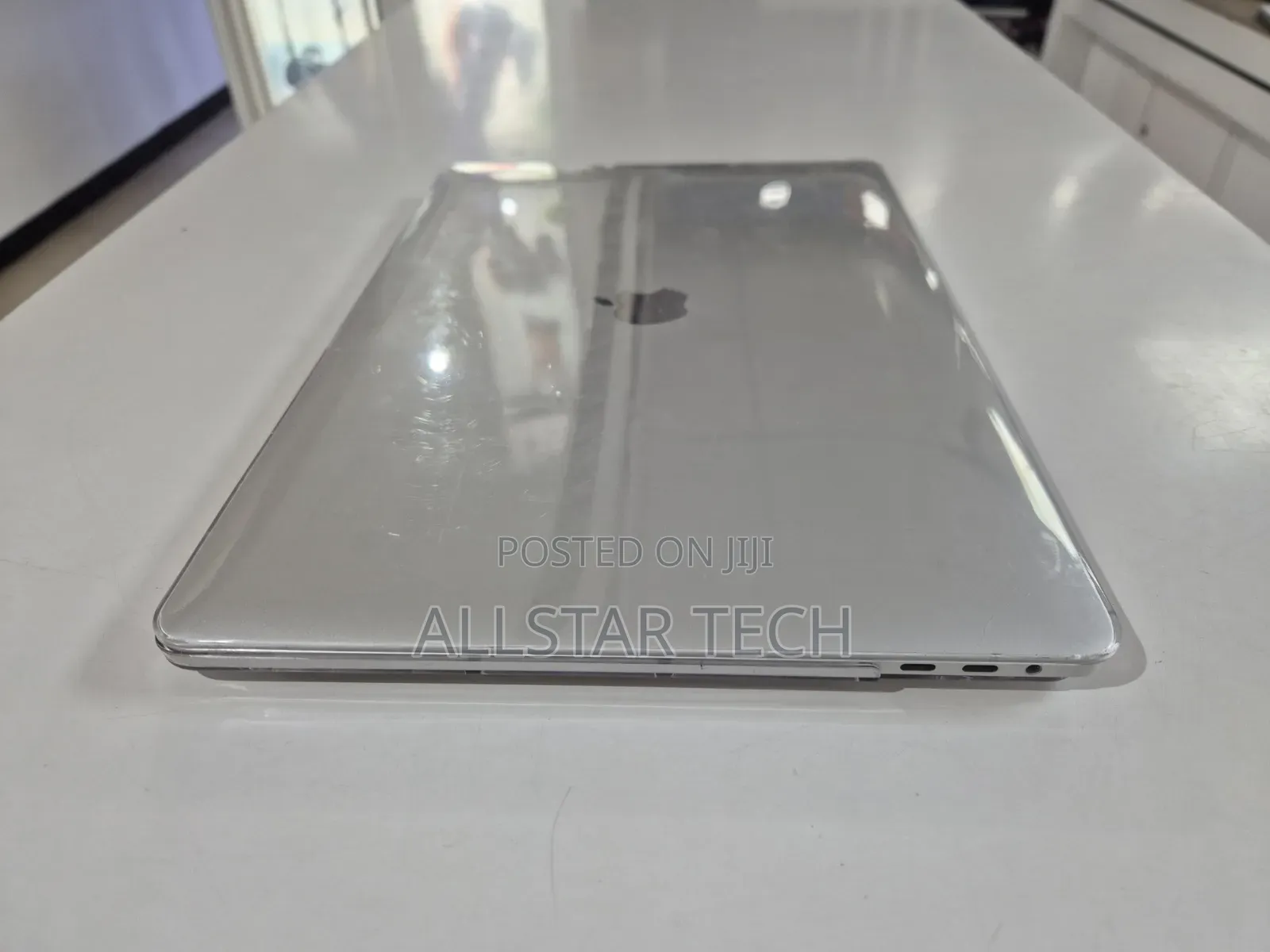 Laptop Apple MacBook Pro 2019 16GB Intel Core i9 SSD 512GB