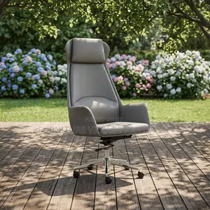 Executive Leather Swivel Desk Task Chair
