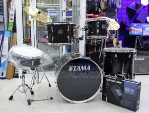 Tama Drumset 5pc 2stand + Takstar Drumset Microphone
