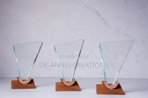 Pristine Awards Plaque
