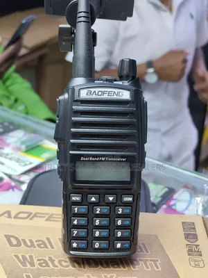 Baofeng Uv-82, a Rugged Dual-Band Handheld Transceiver Walkie Talkie