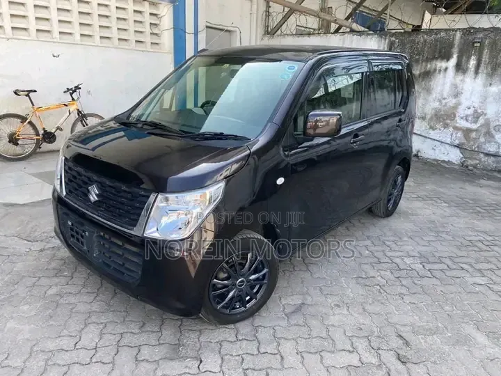 Suzuki Wagon R 2019 Maroon