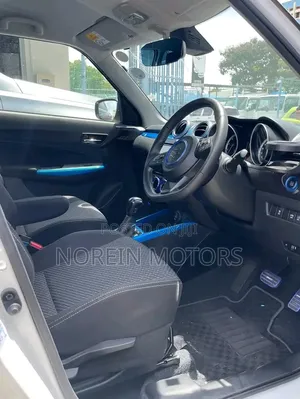 Suzuki Swift 2018 White