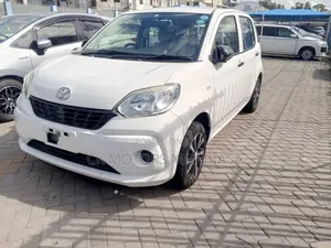 Toyota Passo 2019 White