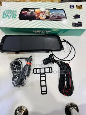 M3 Rear Mirror Dash Camera With 3 Cameras Wifi – All-in-One