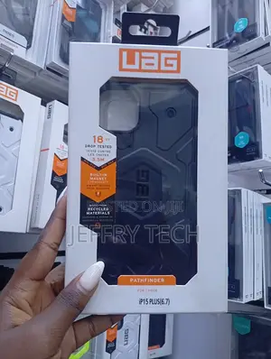 Uag Urban Armor Gear Pathfinder Case for iPhone 15 Plus With Magsafe
