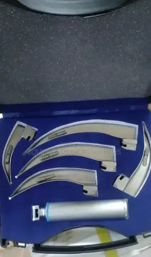 5 Blades Laryngoscope (Macintosh Type)