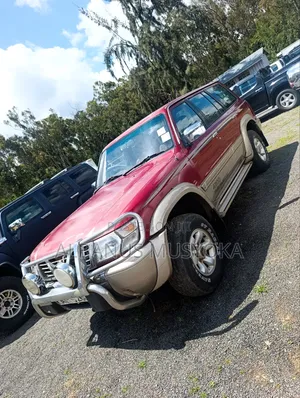 Nissan Patrol 1997 Maroon