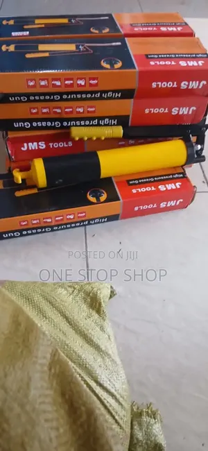 600cc Plastic Handle Cover Grease Gun