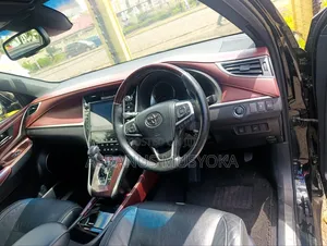 Toyota Harrier 2016 Black