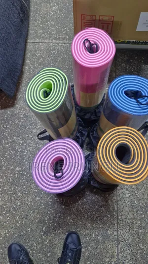 Exercise Mat With Straps and Carrier Bag