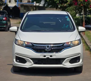 Honda Fit 2019 Pearl