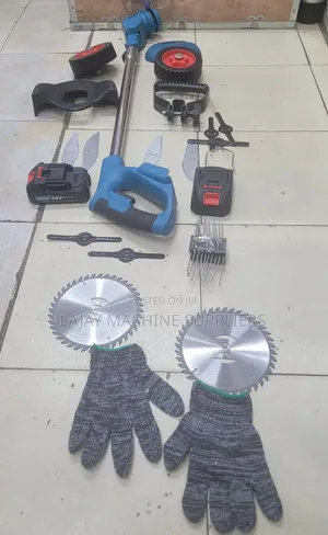 Makita Cordless Brush Cutter 48v (2 Batteries)