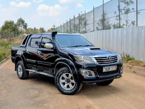 Toyota Hilux 2009 Black