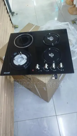 With a Gas Sensor Bolesi 3burner in-Built Cooker + 1 Infrared Burner