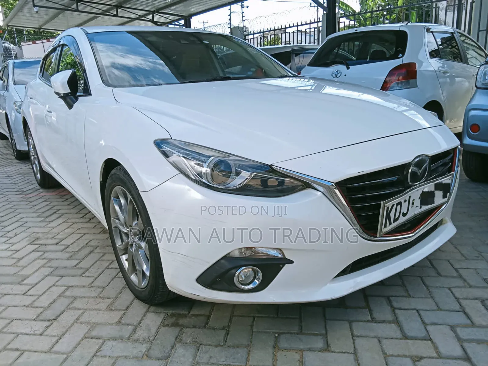 Mazda Axela 2015 White