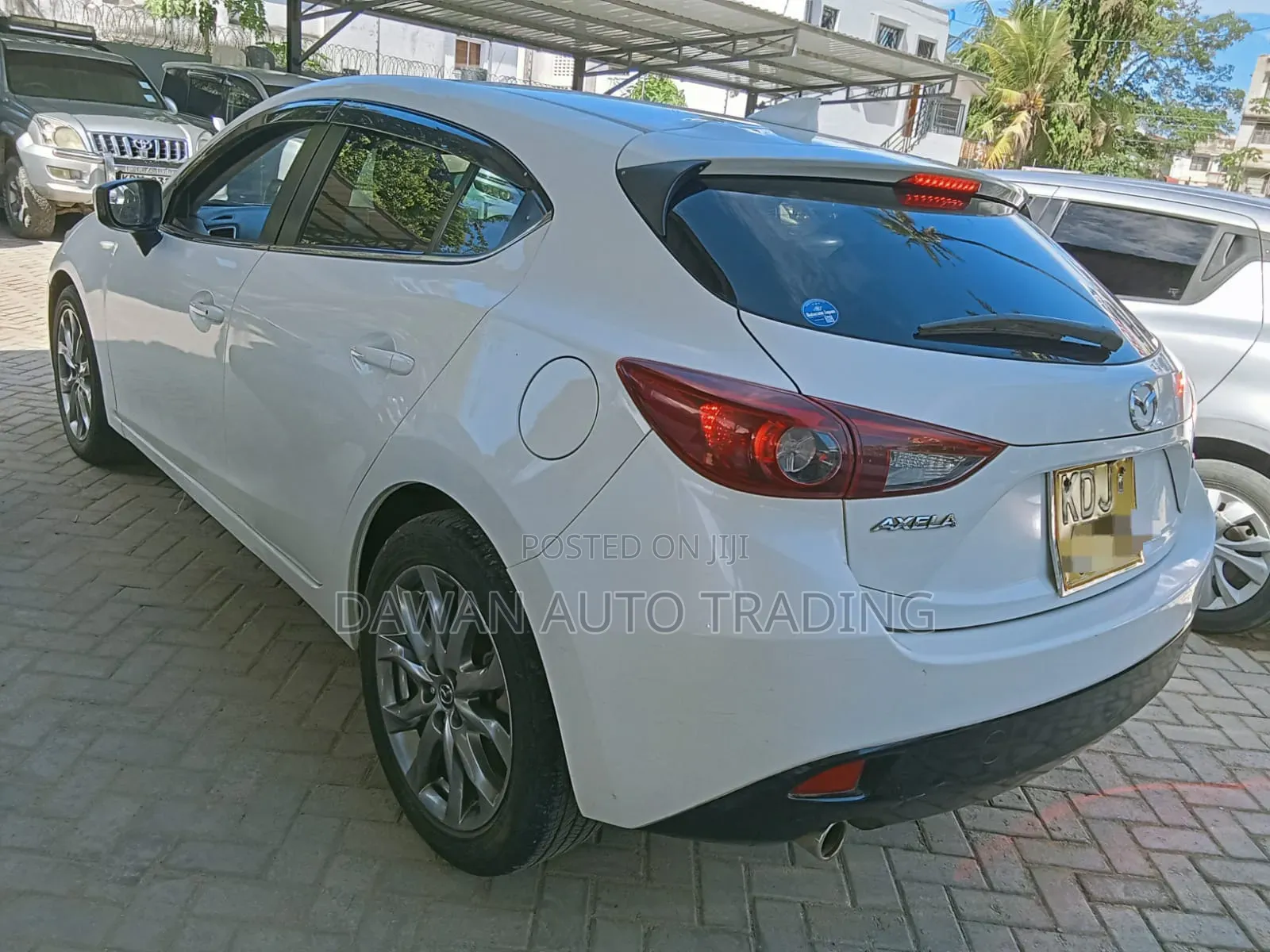 Mazda Axela 2015 White
