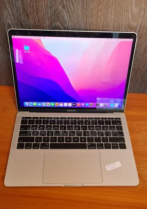 Laptop Apple MacBook Pro 2017 8GB Intel SSD 256GB