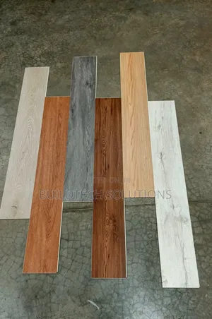Luxury SPC Flooring/ SPC Click Flooring Available
