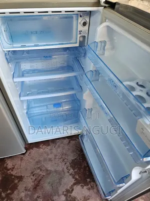 Von Single Door Fridge