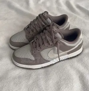 Nike Dunk Low “Bone Beige“
Quality Leather 