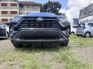 Toyota RAV4 Adventure 4dr SUV (2.5L 4cyl 6A) 2018 Black