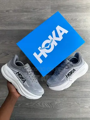 Hoka Bondi 9 Galactic Grey/Stellar Greysizes 38-46