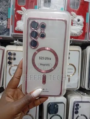 Generic Magnetic Clear Case Designed for the Samsung Galaxy S25 Ultr
