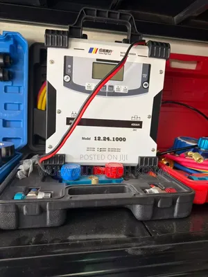 High Quality Portable Car Battery Charger Sunshine