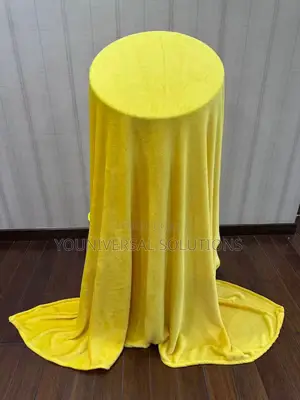 *Plain Coral Fleece Throw Blankets