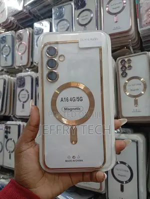 Clear Magnetic Case Compatible With the Samsung Galaxy A16 4g/5g.