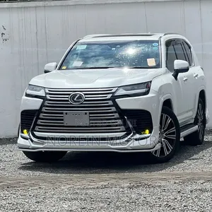 Lexus LX 2023 White